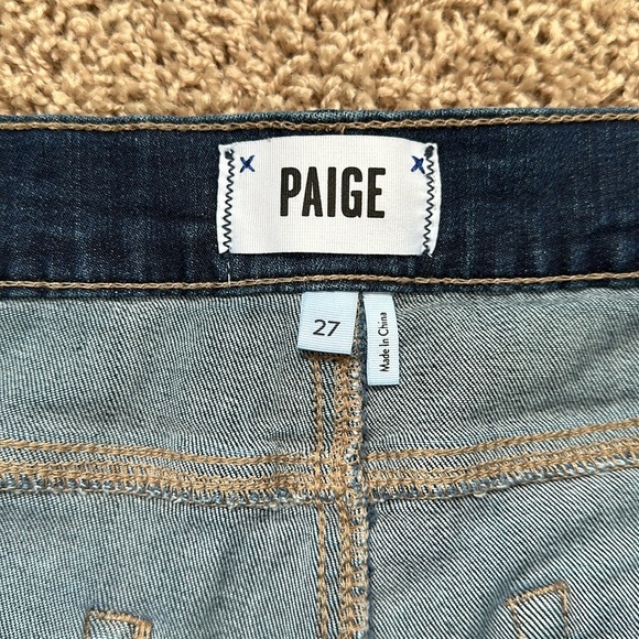 PAIGE denim maternity short - Picture 4 of 8
